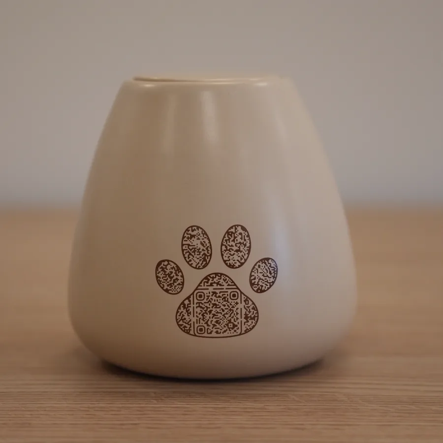 Classic Urn